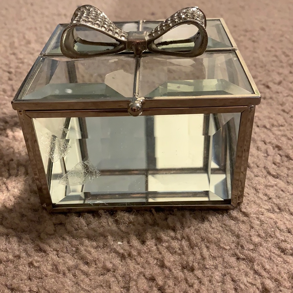 mirrored glass box